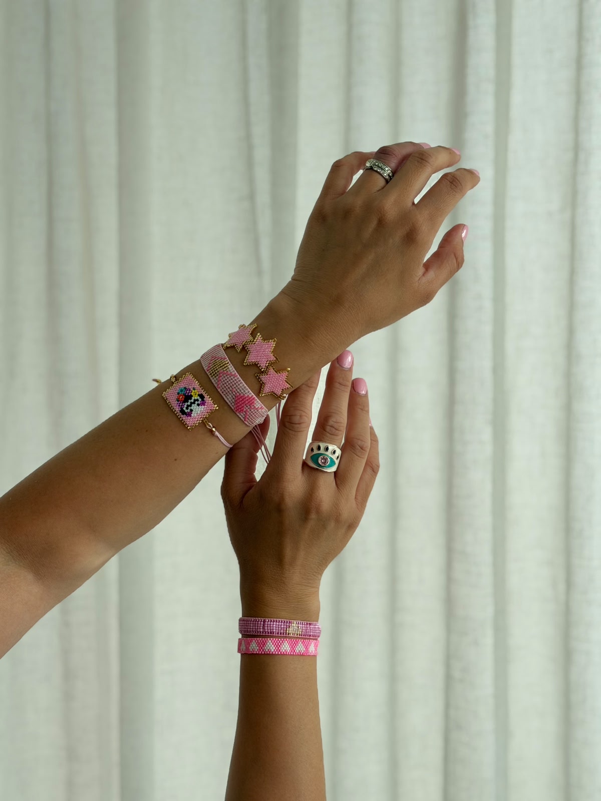Bracelets &